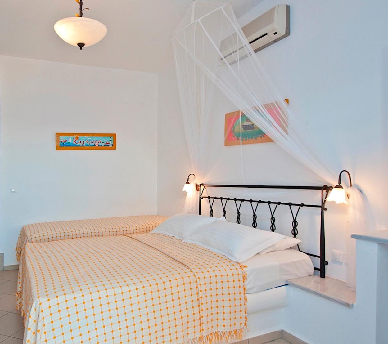 Hotel Dolphin St Giorgio Agios Georgios  Exterior foto